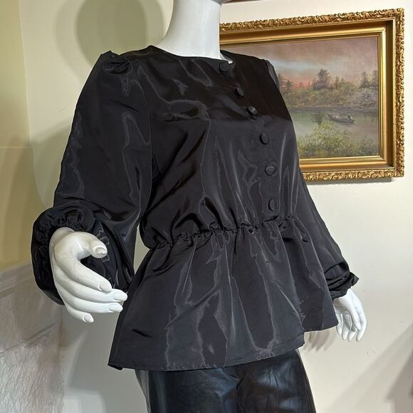 NWT Vero Moda Melinda Button Front Peplum Puffy Sleeves Top - Picture 2 of 10